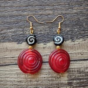 Handmade Large Red Ripple Disc and Black Spiral Glass Bead Gold Tone Earrings